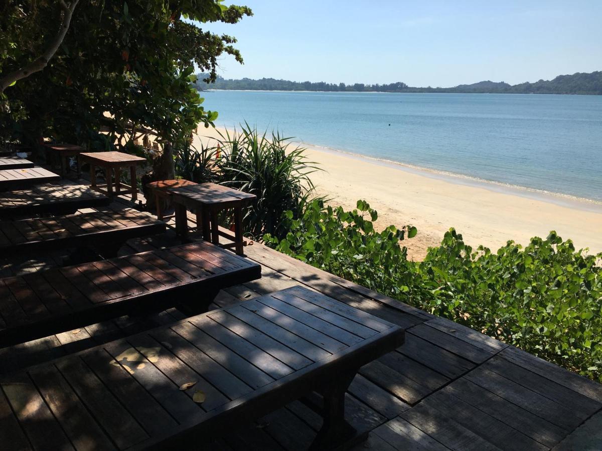 Starlight Beach Resort Koh Phayam Exterior foto